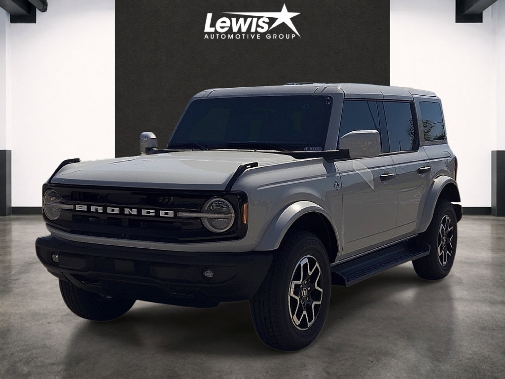 New 2026 Ford Bronco Outer Banks SUV