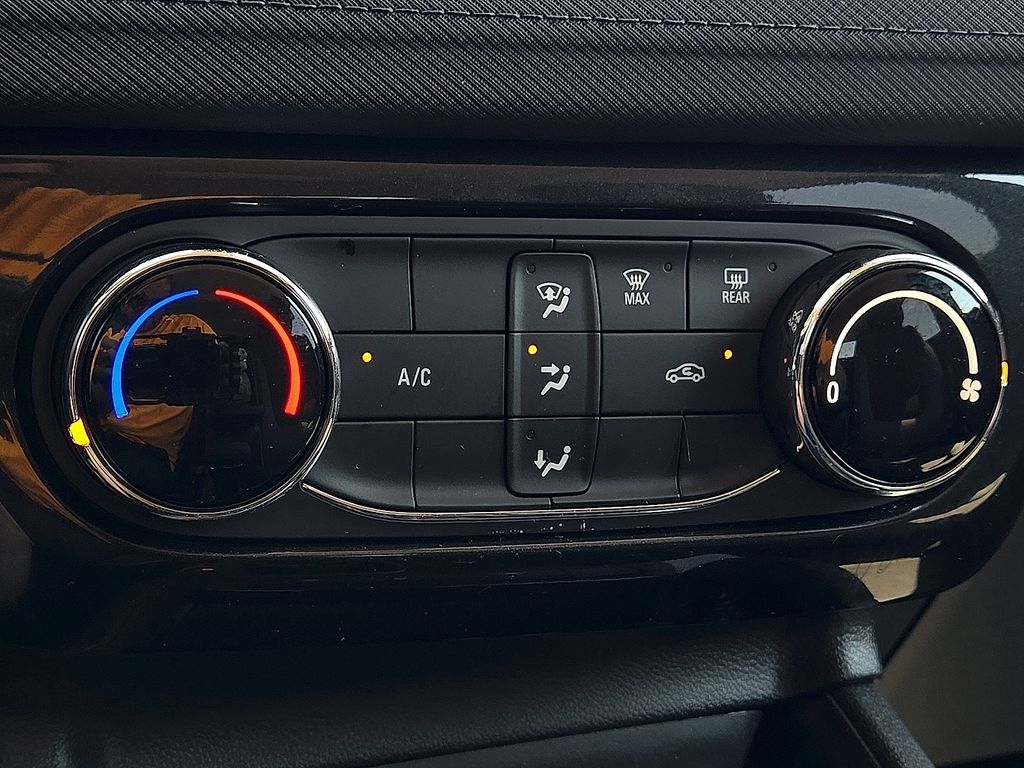 2025 Chevrolet Trailblazer LT - Photo 15