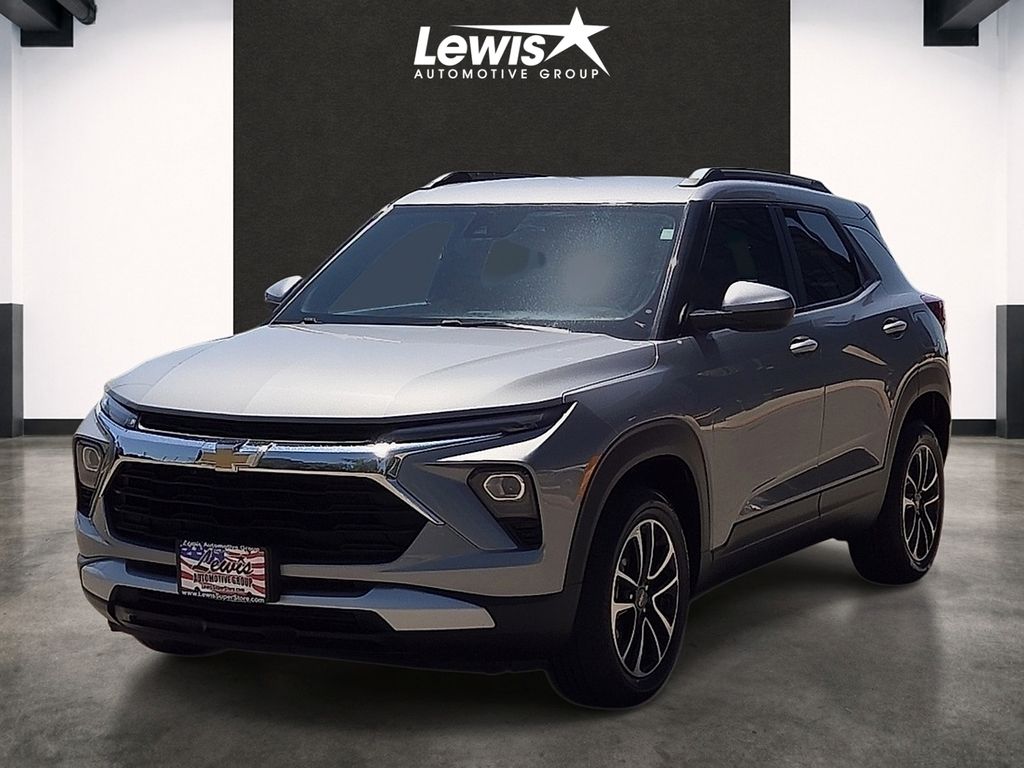 2025 Chevrolet Trailblazer LT - Photo 1