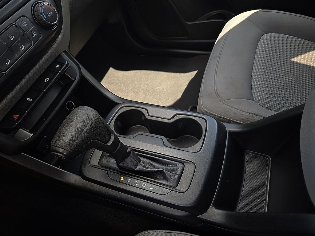 2020 Chevrolet Colorado Work Truck - Photo 20
