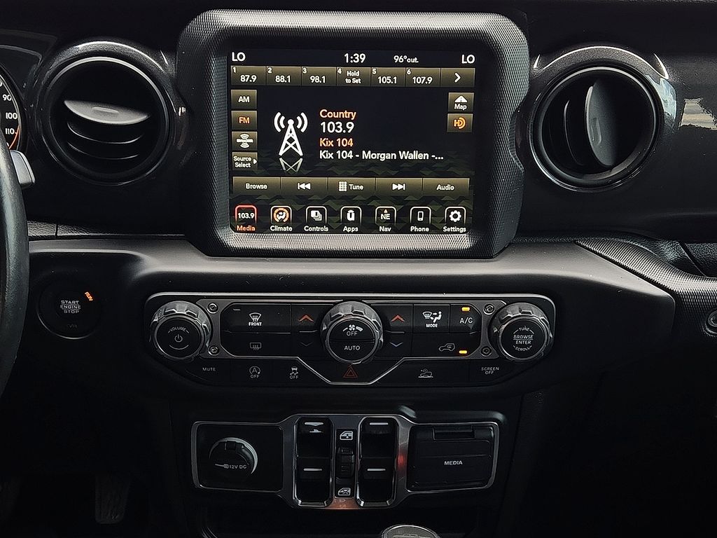2022 Jeep Gladiator Altitude - Photo 10