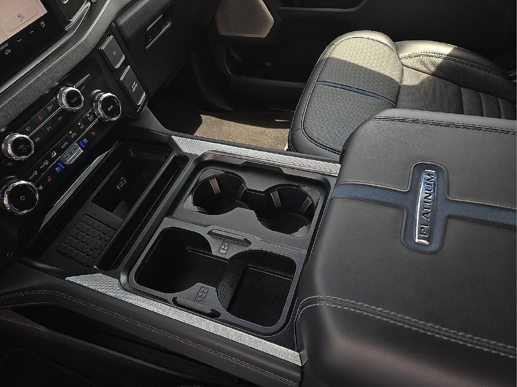 2026 Ford F-350 Super Duty Platinum - Photo 20