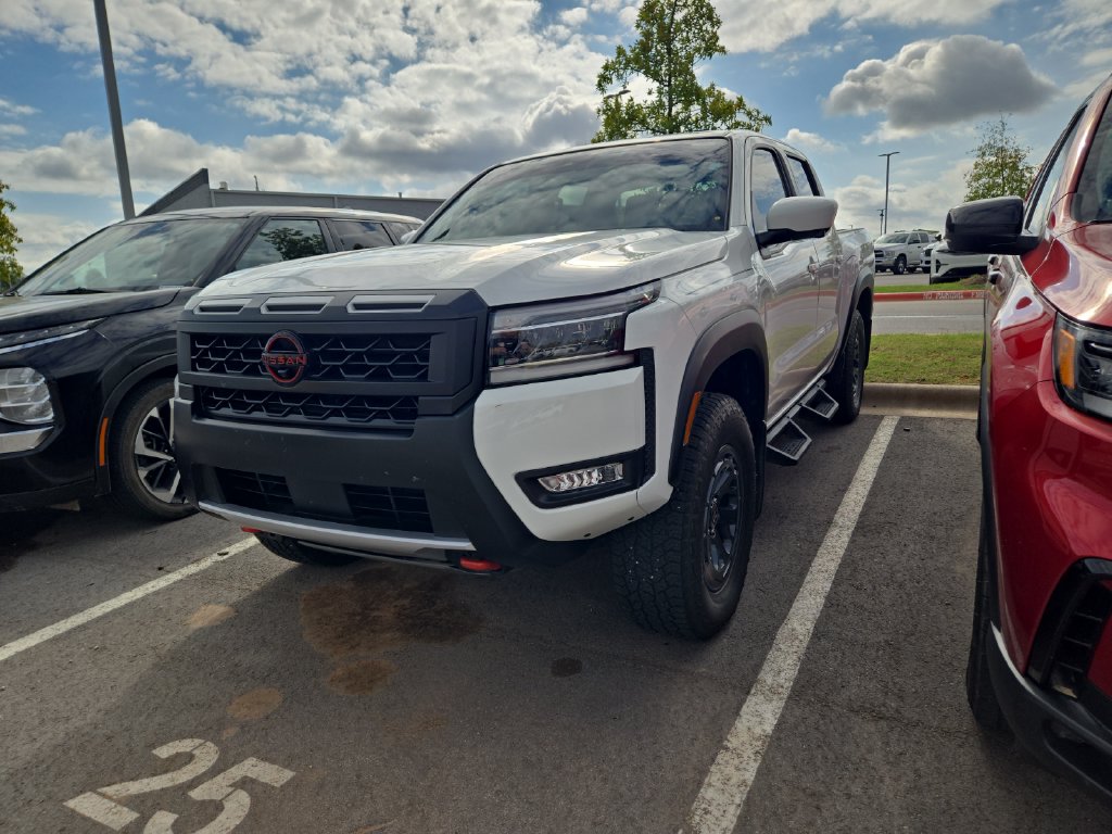 2025 Nissan Frontier