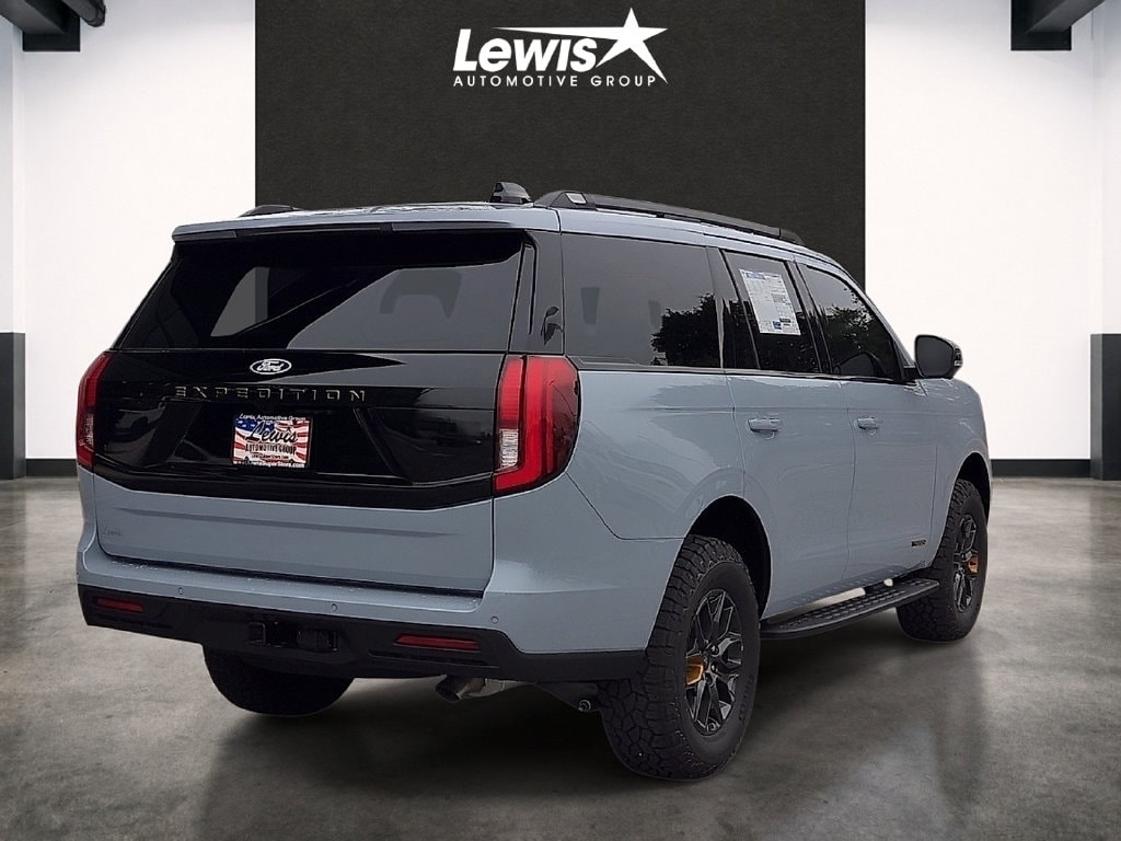 New 2027 Ford Expedition Tremor SUV