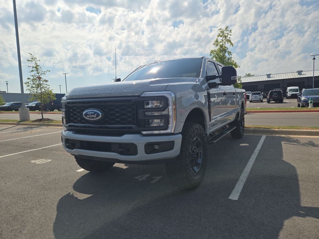 Used 2026 Ford F-250SD XL Truck Crew Cab