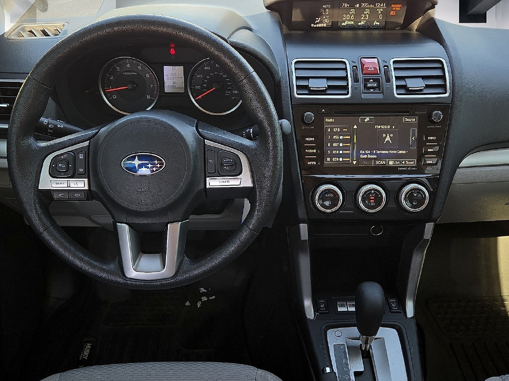 2018 Subaru Forester Premium - Photo 10