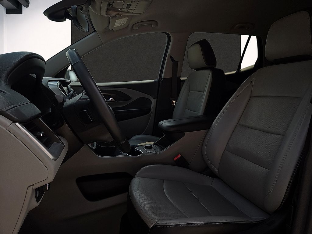 2024 GMC Terrain SLT - Photo 12