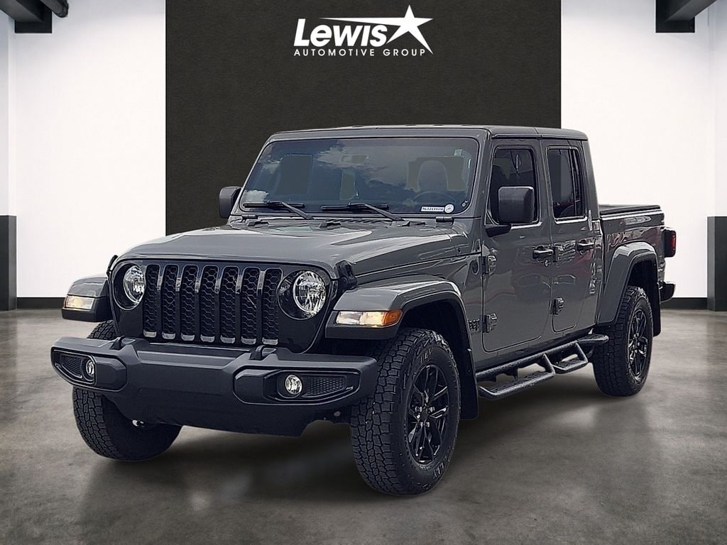 Used 2022 Jeep Gladiator Sport Truck Crew Cab
