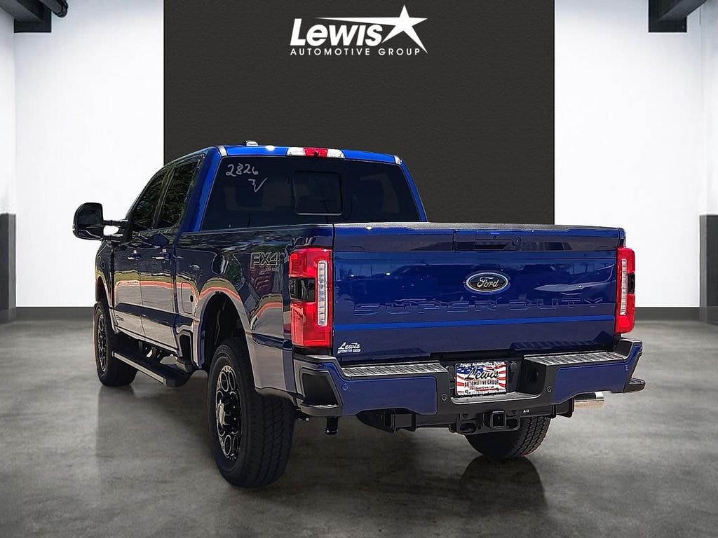 New 2026 Ford F-250SD Lariat Truck Crew Cab