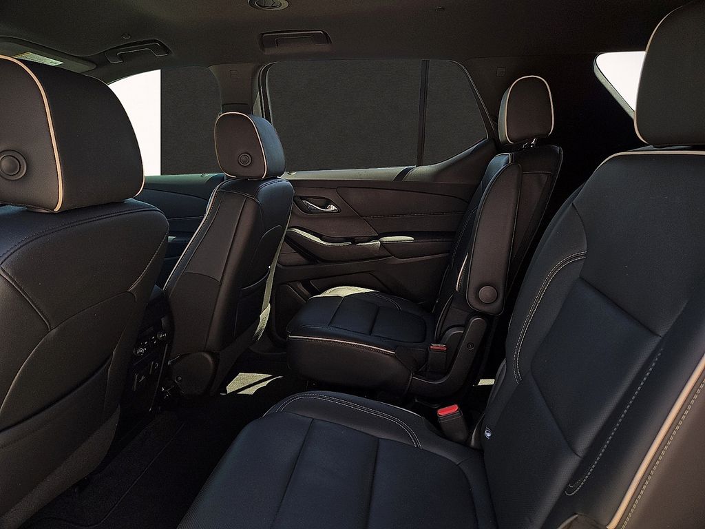 2023 Chevrolet Traverse Premier - Photo 10