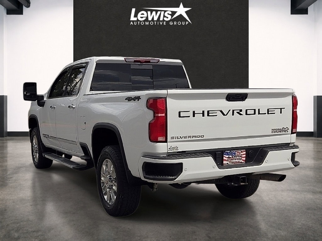 Used 2025 Chevrolet Silverado 2500HD High Country Truck Crew Cab