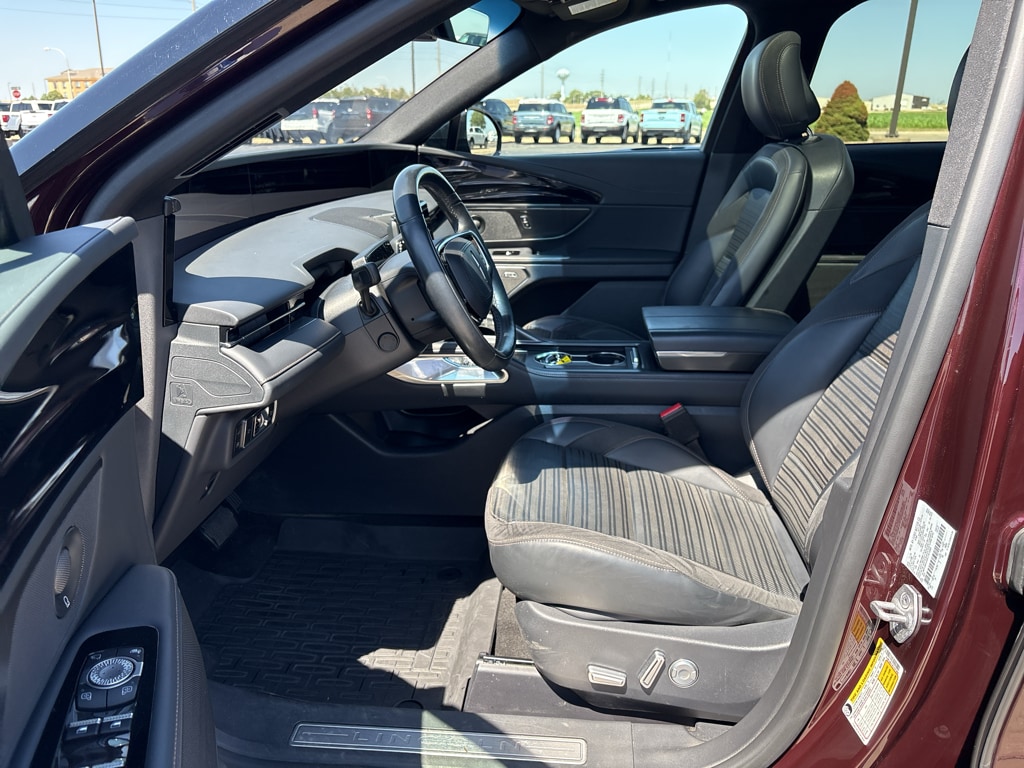 Used 2024 Lincoln Nautilus Reserve Sport Utility