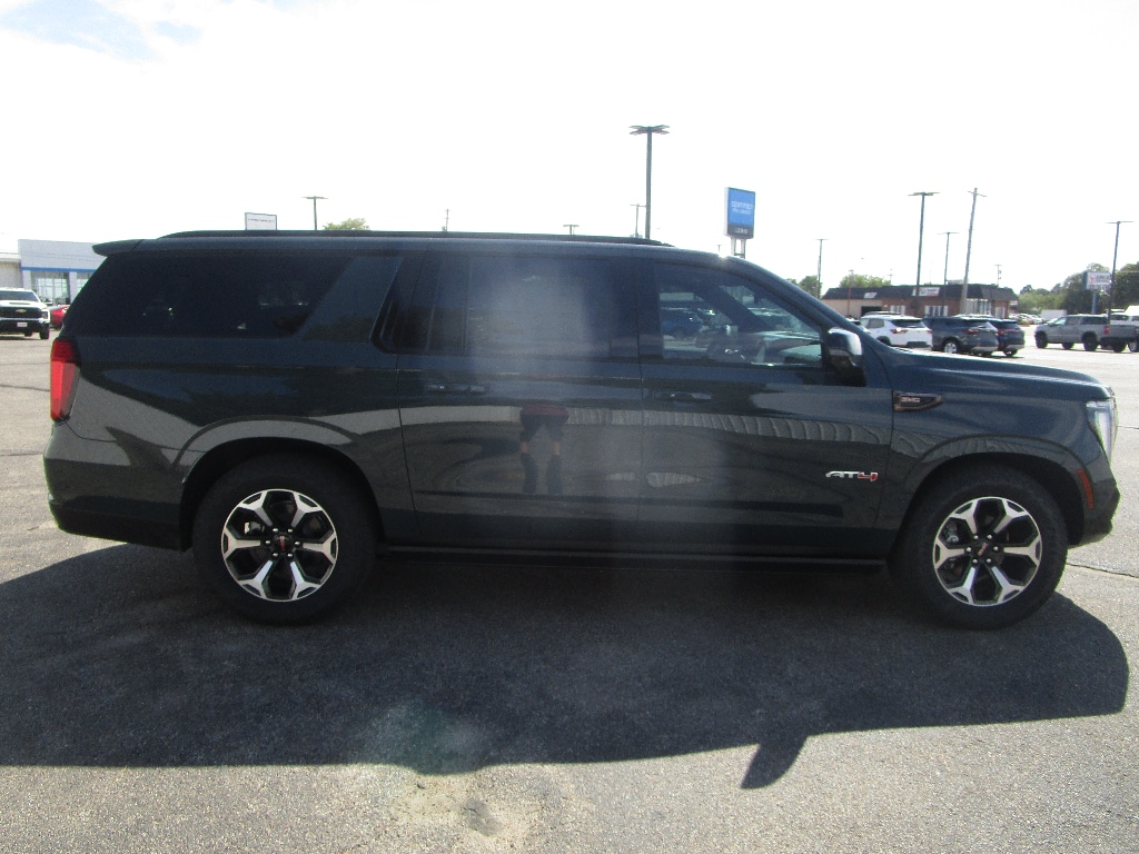 New 2026 GMC Yukon XL AT4 Ultimate SUV