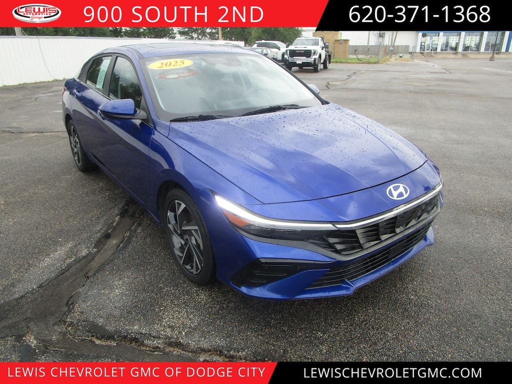 Used 2025 Hyundai Elantra SEL Convenience