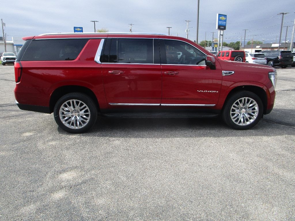 New 2025 GMC Yukon XL Elevation SUV