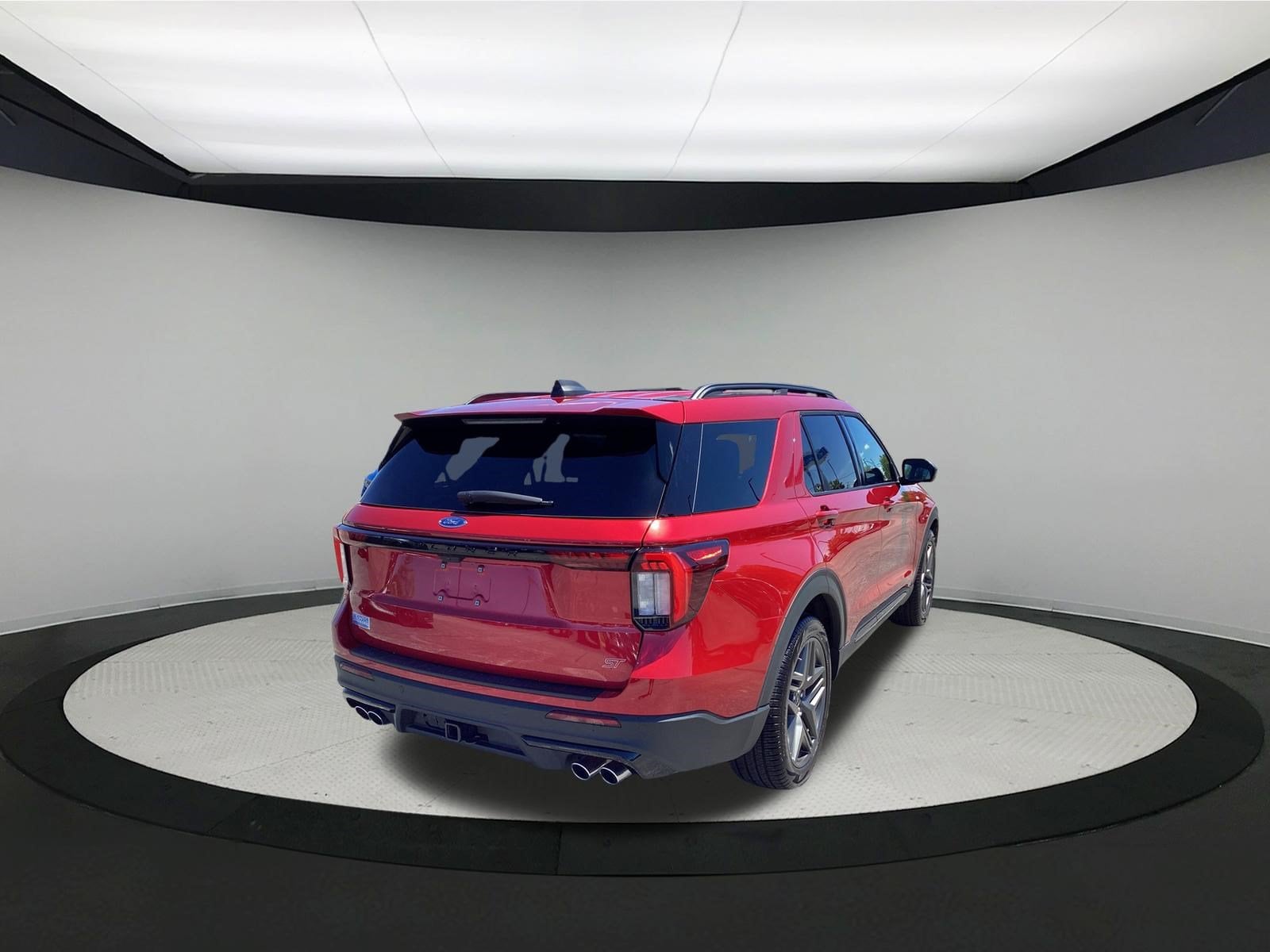 2026 Ford Explorer ST - Photo 8