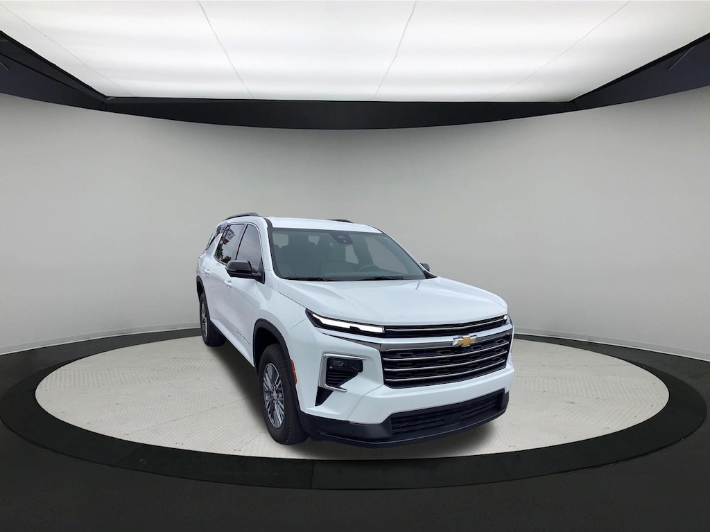 Used 2026 Chevrolet Traverse LT SUV