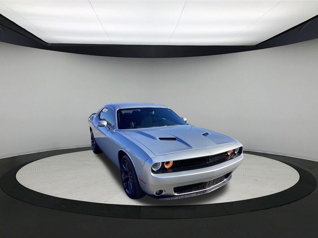 Used 2021 Dodge Challenger SXT Coupe