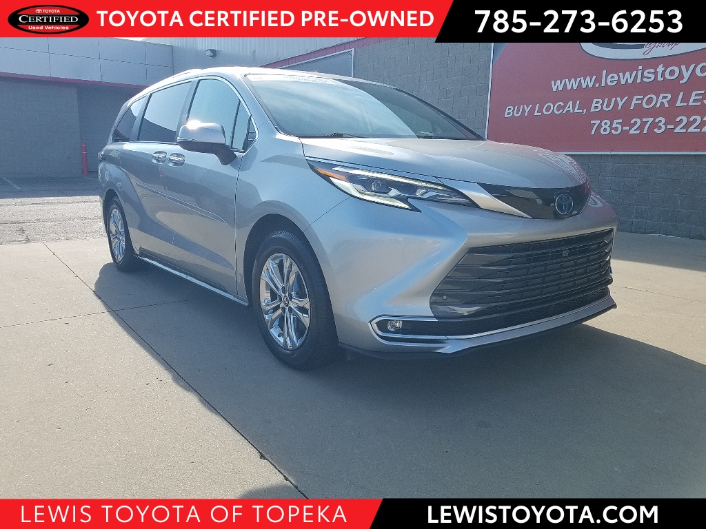 2023 Toyota Sienna Platinum