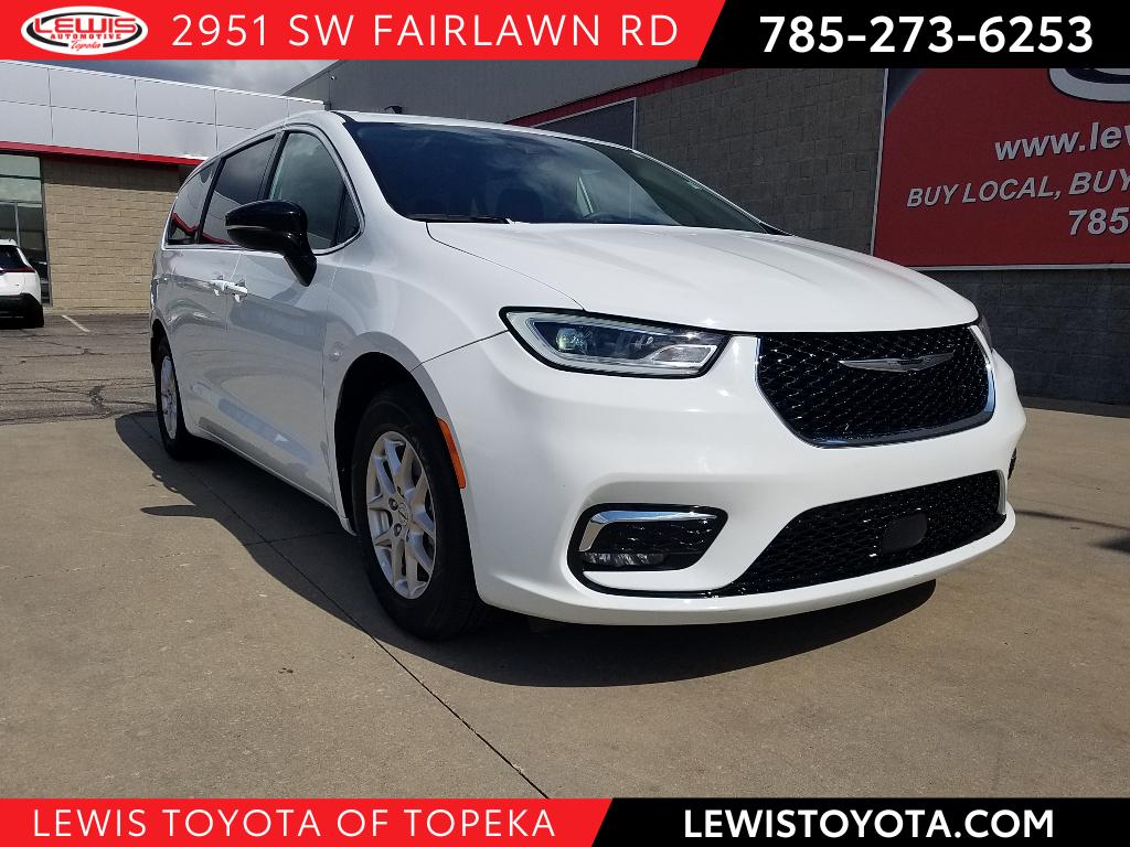 2024 Chrysler Pacifica