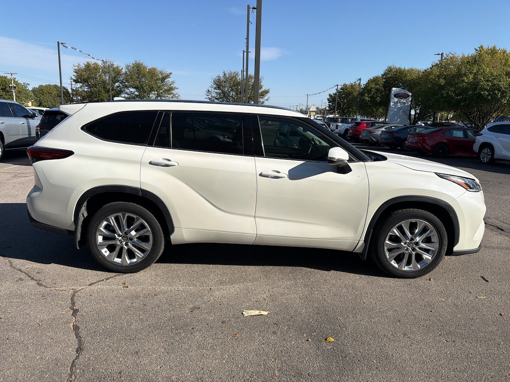 Used 2020 Toyota Highlander Limited SUV