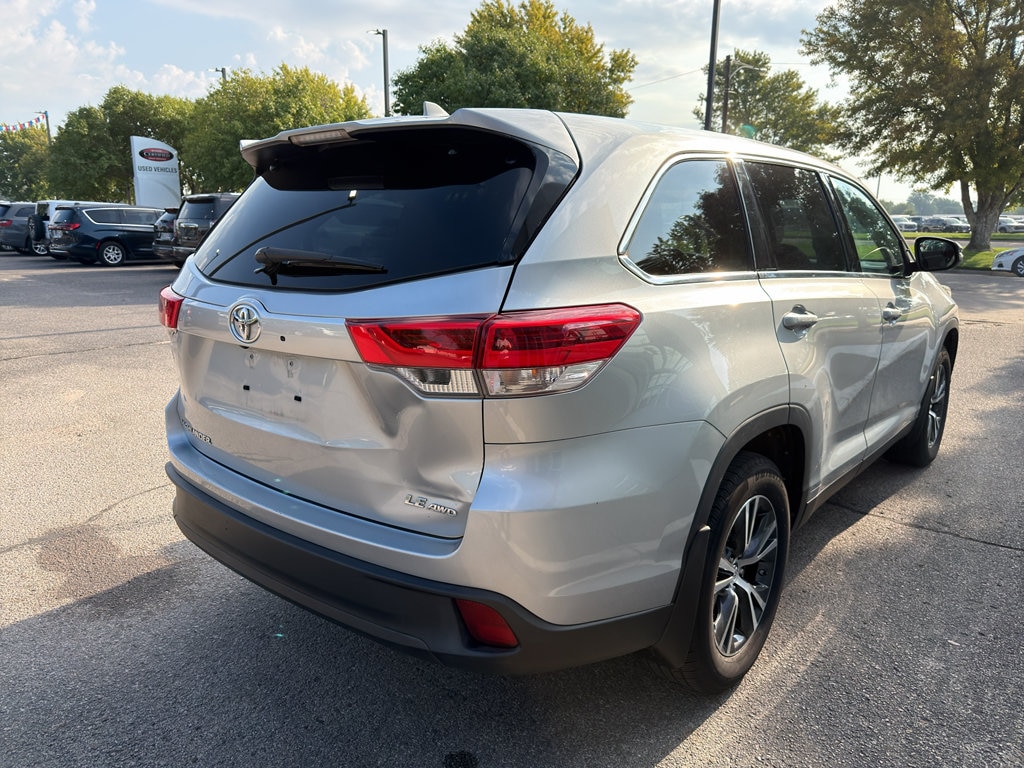 Used 2019 Toyota Highlander LE Plus SUV