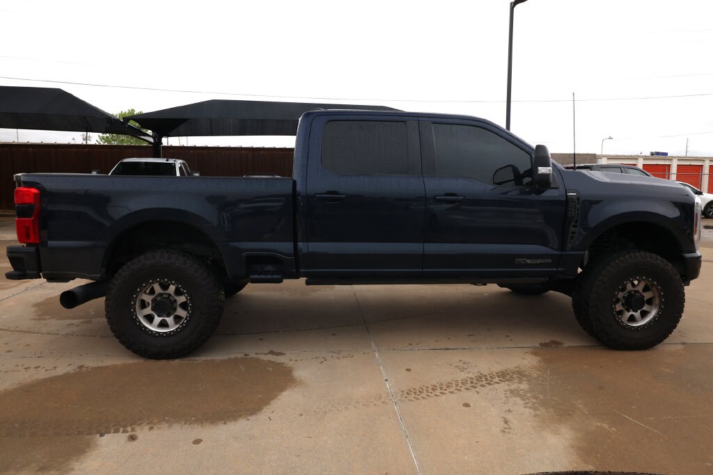 Used 2024 Ford F-250SD Lariat Truck