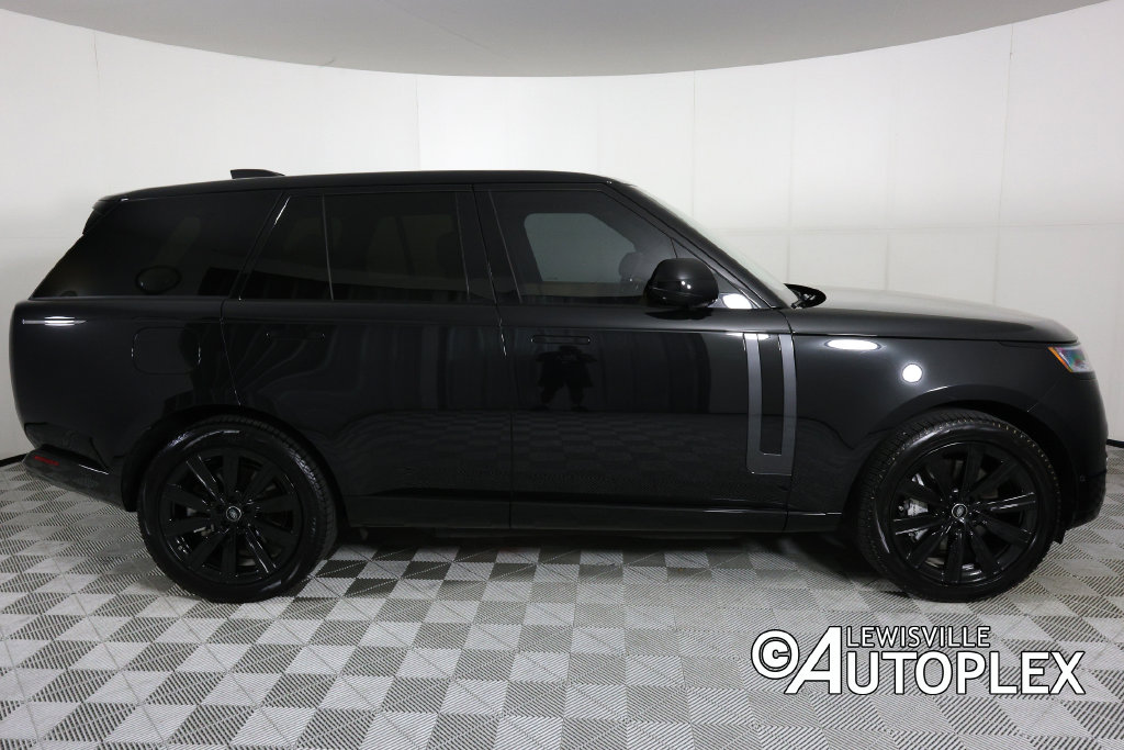 Used 2025 Land Rover Range Rover Plug-In Hybrid SE SUV
