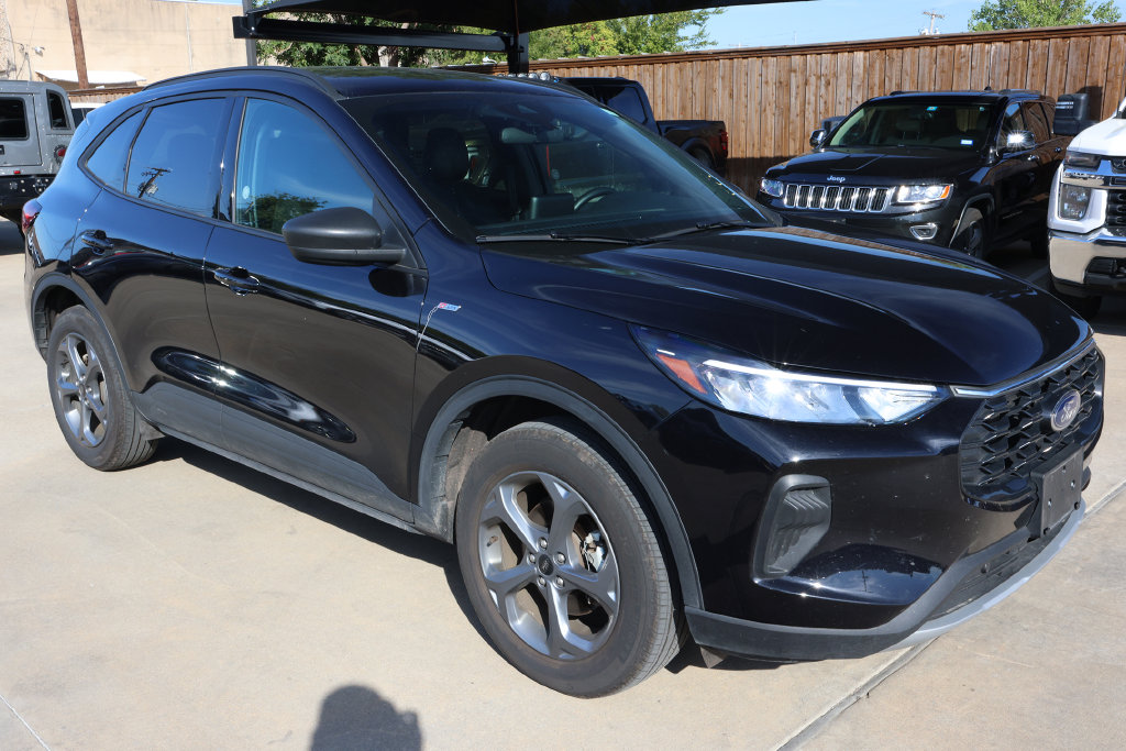 Used 2025 Ford Escape ST-Line SUV