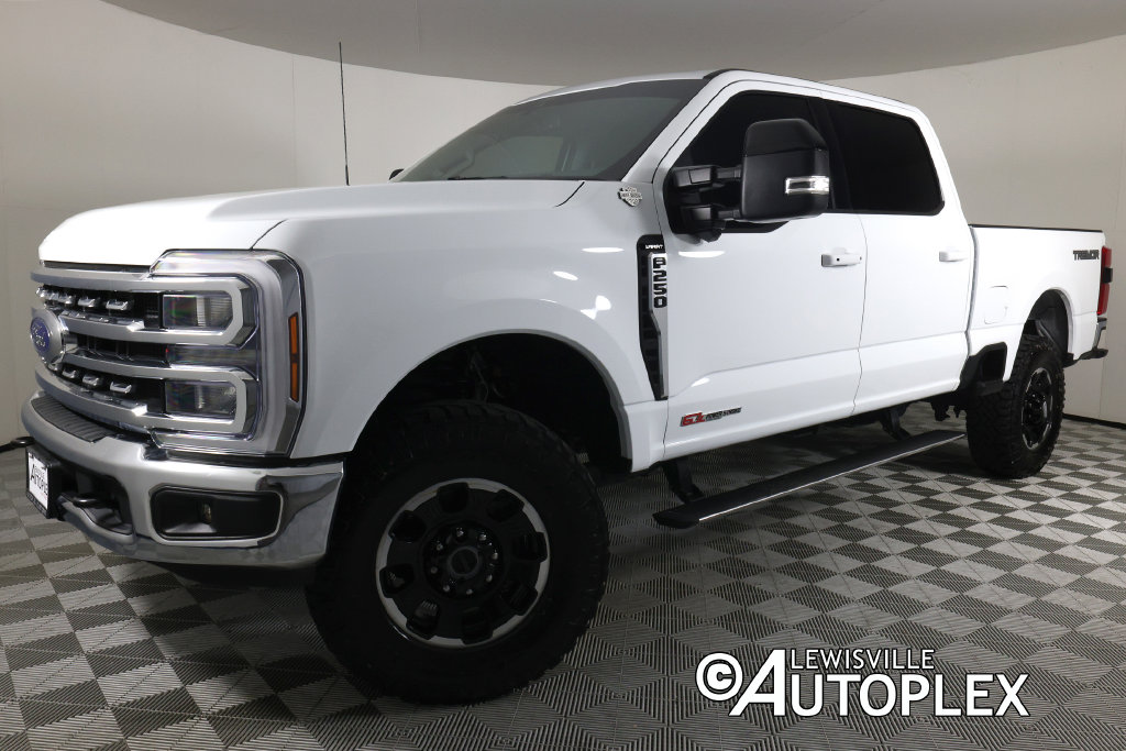 Used 2025 Ford F-250SD Lariat Truck