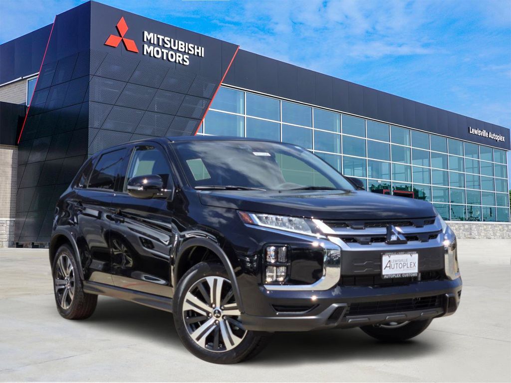 2026 Mitsubishi Outlander Sport SE