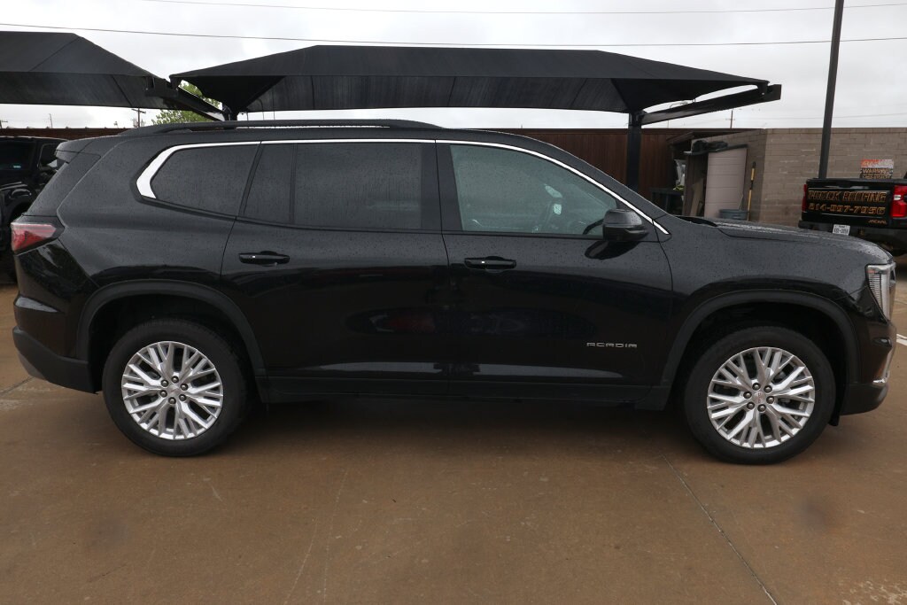 Used 2026 GMC Acadia Elevation SUV