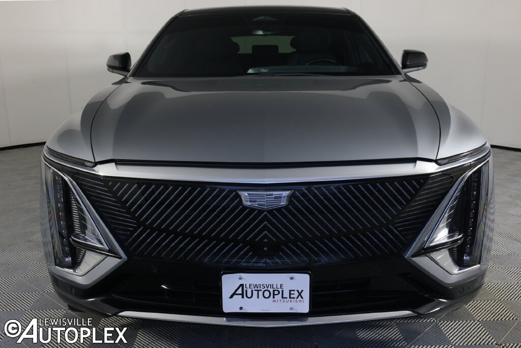 Used 2024 Cadillac Lyriq Luxury SUV