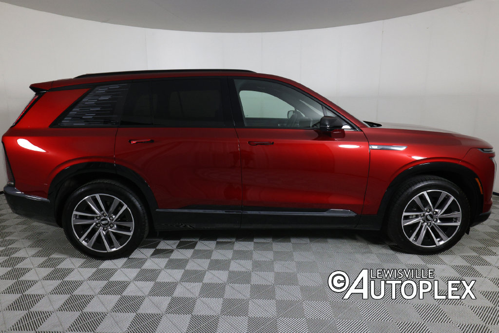 Used 2026 Cadillac Vistiq Sport SUV
