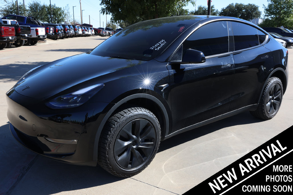 Used 2024 Tesla Model Y Long Range SUV