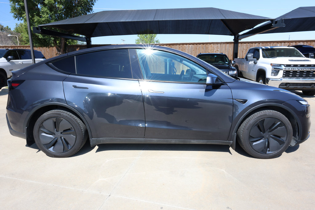 Used 2026 Tesla Model Y Long Range SUV