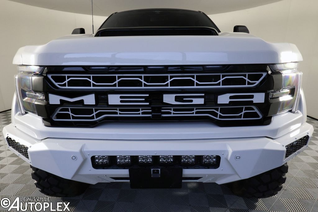 Used 2025 Ford F-250SD Lariat Mega Truck