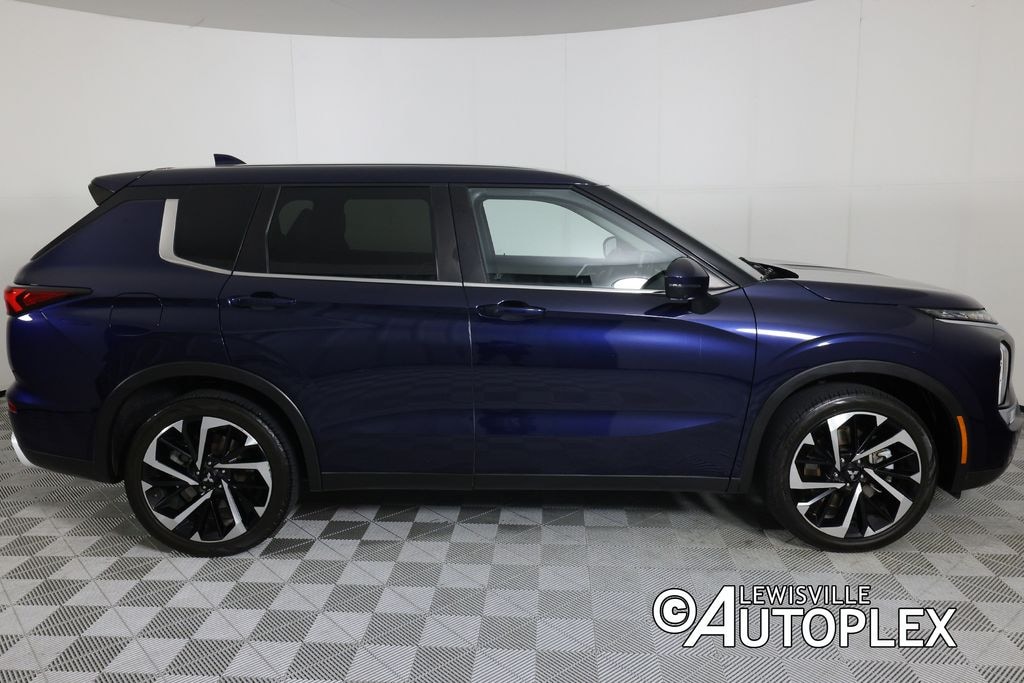 Used 2023 Mitsubishi Outlander SE SUV