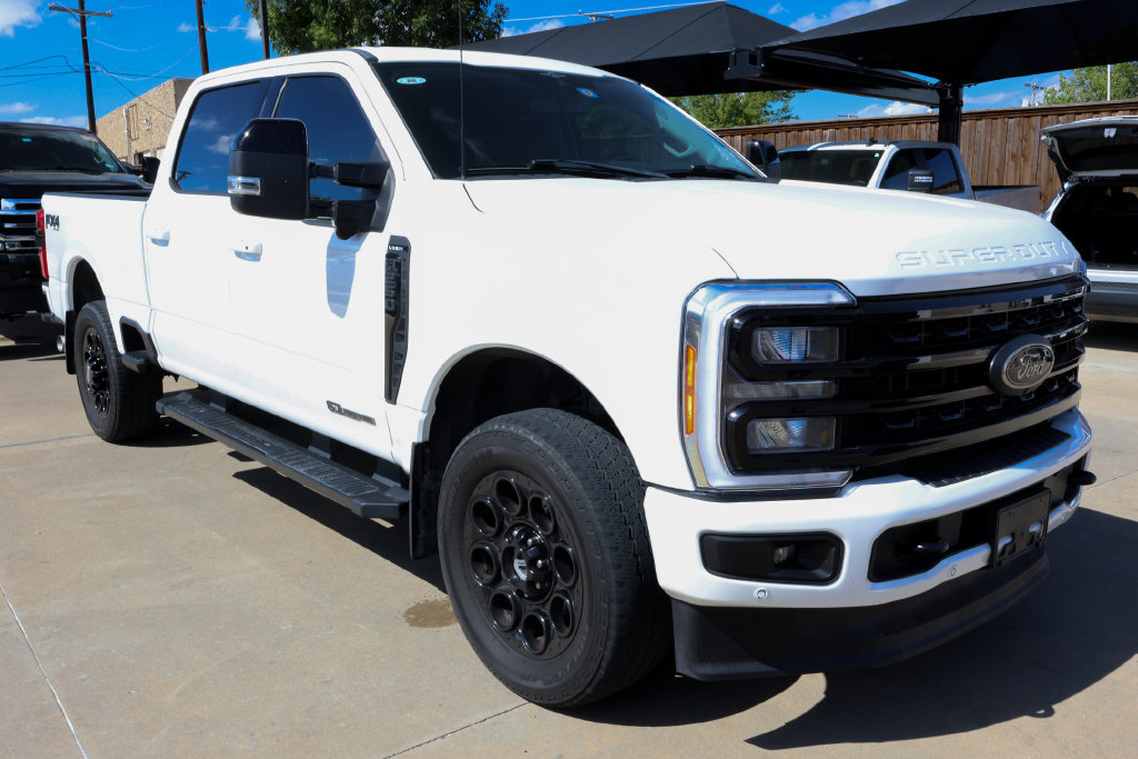 Used 2023 Ford F-250 Lariat Truck