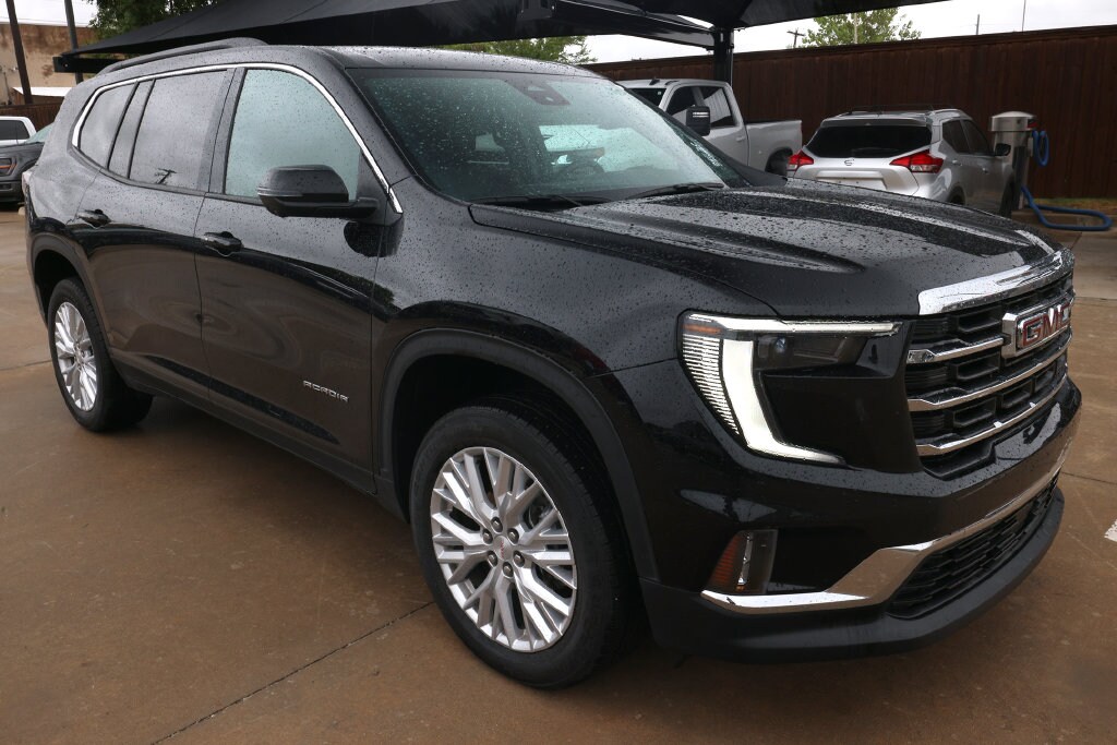 Used 2026 GMC Acadia Elevation SUV