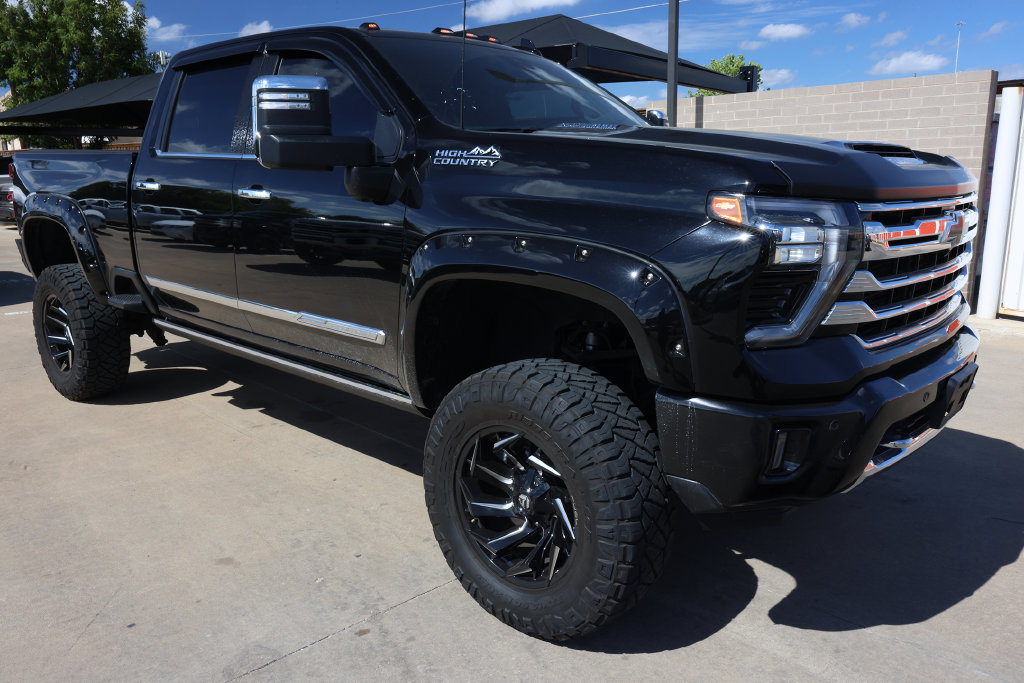 Used 2025 Chevrolet Silverado 2500 HD High Country Truck