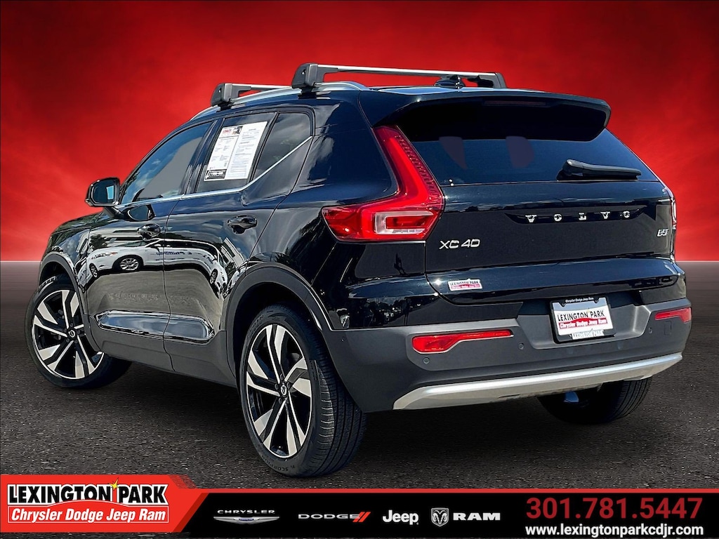 Used 2023 Volvo XC40 Ultimate Bright Theme B5 AWD Ultimate Bright Theme