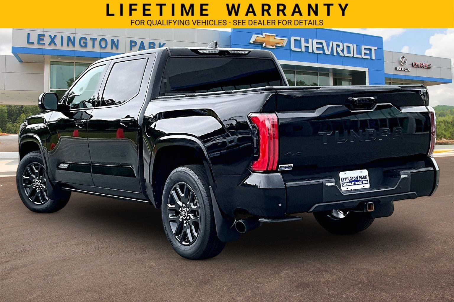 Used 2023 Toyota Tundra 4WD Platinum Platinum CrewMax 5.5 Bed