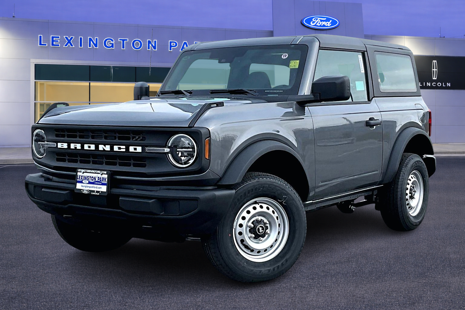 New 2025 Ford Bronco Base 4x4
