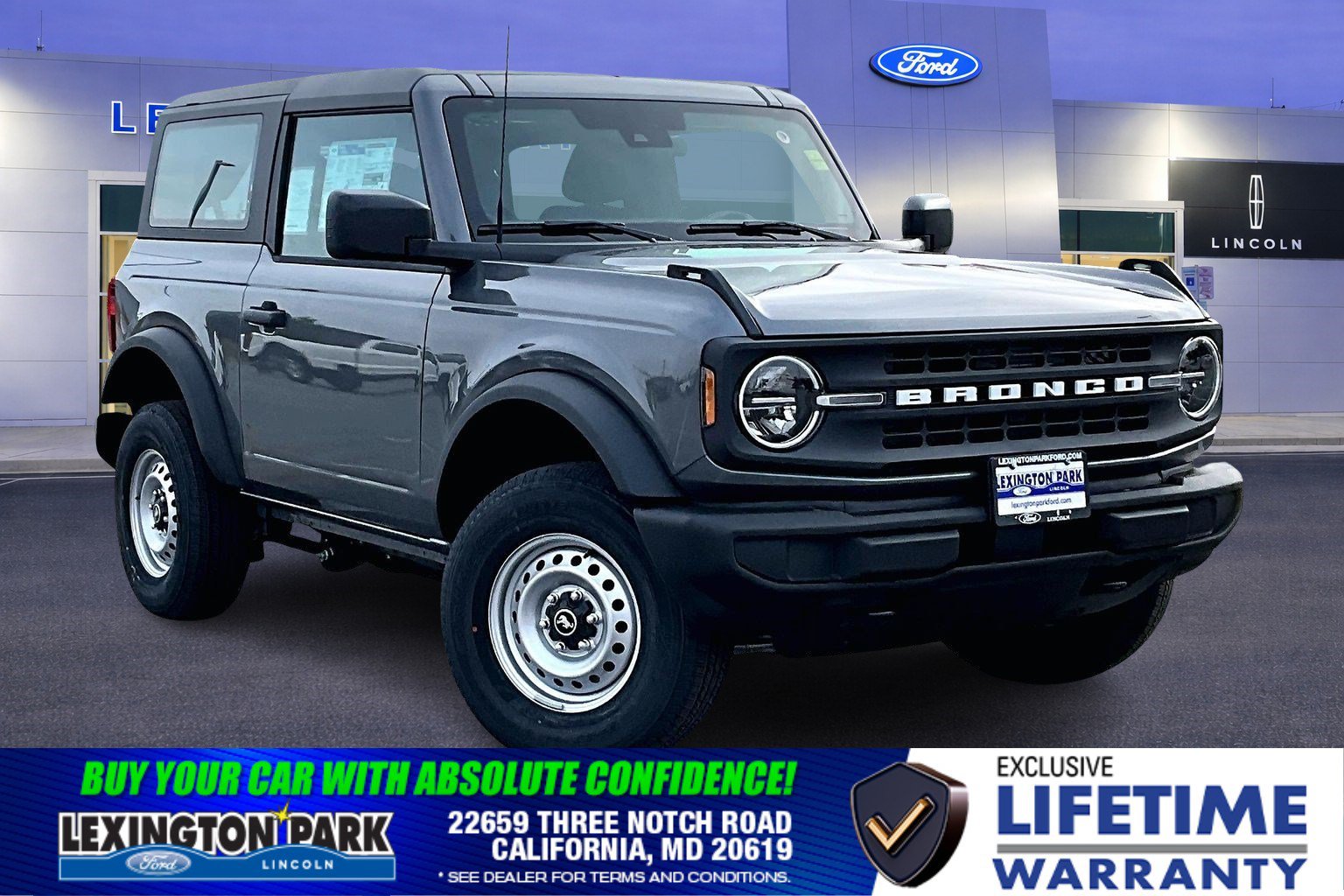 New 2025 Ford Bronco Base 4x4