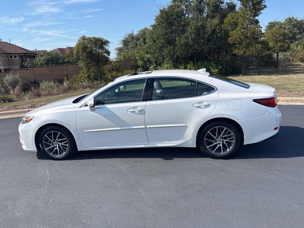 Used 2017 Lexus ES 350 Sedan