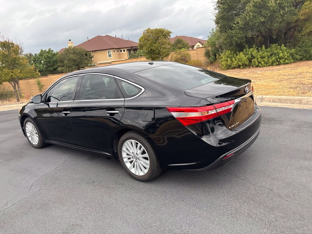 Used 2014 Toyota Avalon Hybrid XLE Touring Sedan