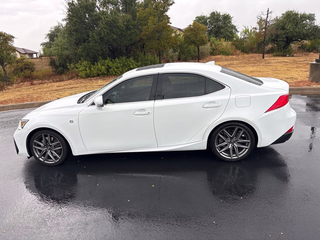 Used 2017 Lexus IS 200t Sedan