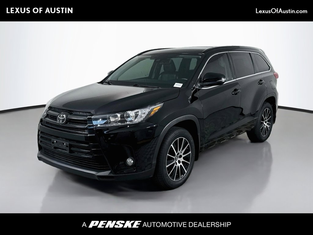Used 2018 Toyota Highlander SE V6 SUV