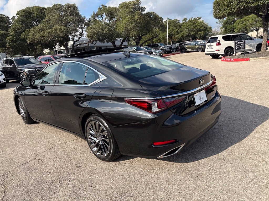 Used 2024 Lexus ES 350 Luxury Sedan